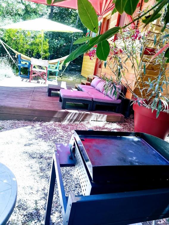 Nimes En Garrigues Bed & Breakfast Exterior photo